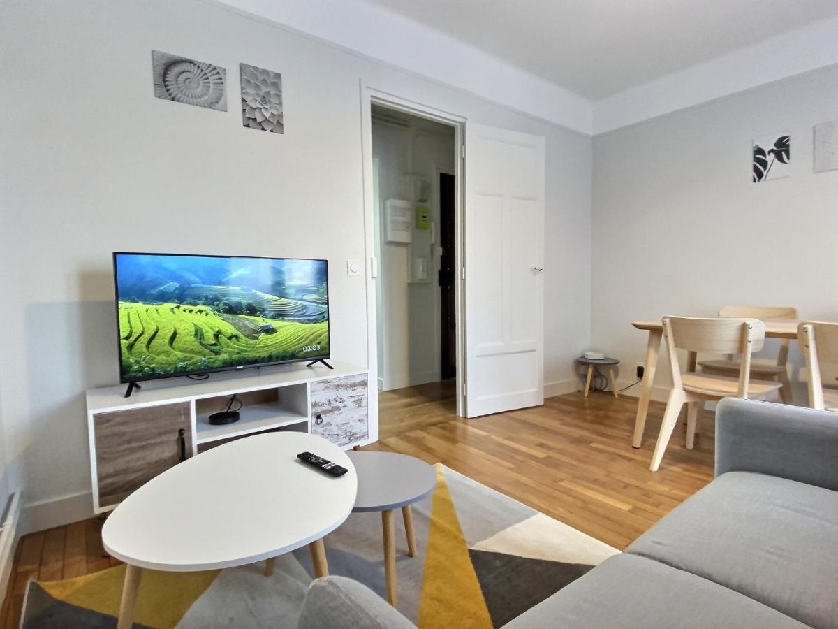 Cozy Appart' 2 Centre Ville Proche Gare Massy - Cozy Houses Bagian luar foto